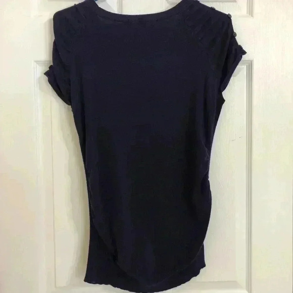 Dress Barn Short Sleeved Gathered Shirt  Medium - Picture 10 of 16